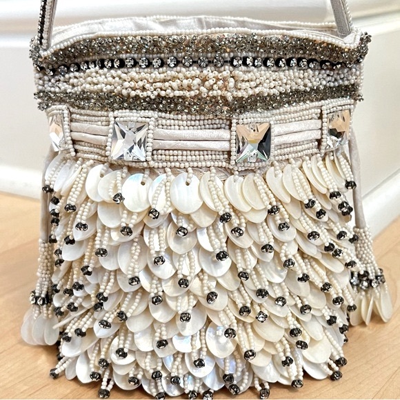 NWT Monique Leshman MOP Shell, Bead, Crystal, & Rhinestone Embellished Purse - Picture 1 of 11
